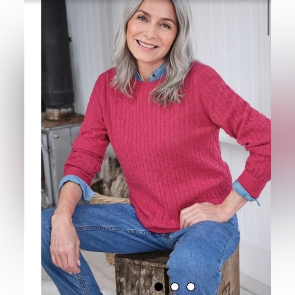 100% FINE ⭐️CASHMERE sweater